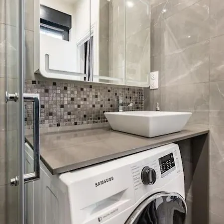 Proche Marcher Apartment *