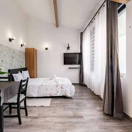 Proche Marcher Apartment