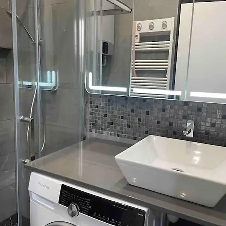 Proche Marcher 圣吉欧梅斯